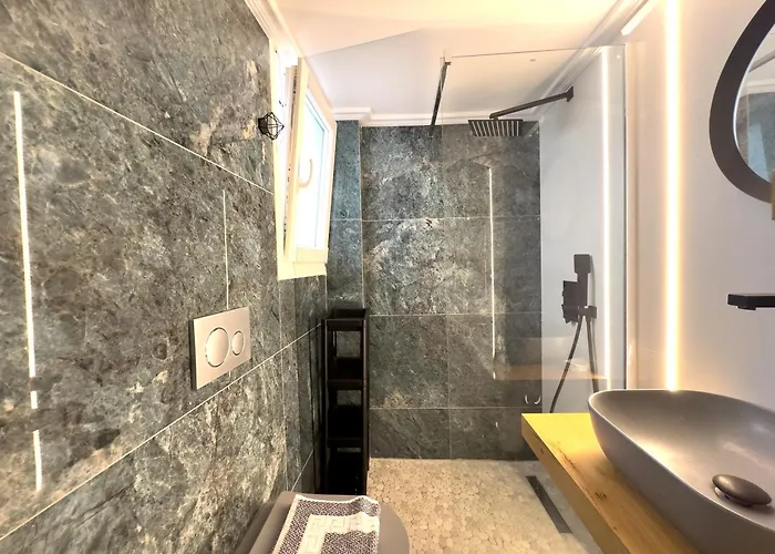 Appartamento Nefertiti's Urban Luxury Kerameikos 2br Industrial Balconies Netflix