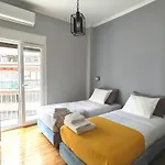 Nefertiti's Urban Luxury Kerameikos 2br Industrial Balconies Netflix Atenas