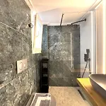 Apartamento Nefertiti's Urban Luxury Kerameikos 2br Industrial Balconies Netflix