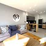 Nefertiti's Urban Luxury Kerameikos 2br Industrial Balconies Netflix Apartamento Atenas