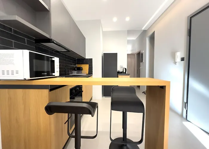 Nefertiti's Urban Luxury Kerameikos 2br Industrial Balconies Netflix Apartmán